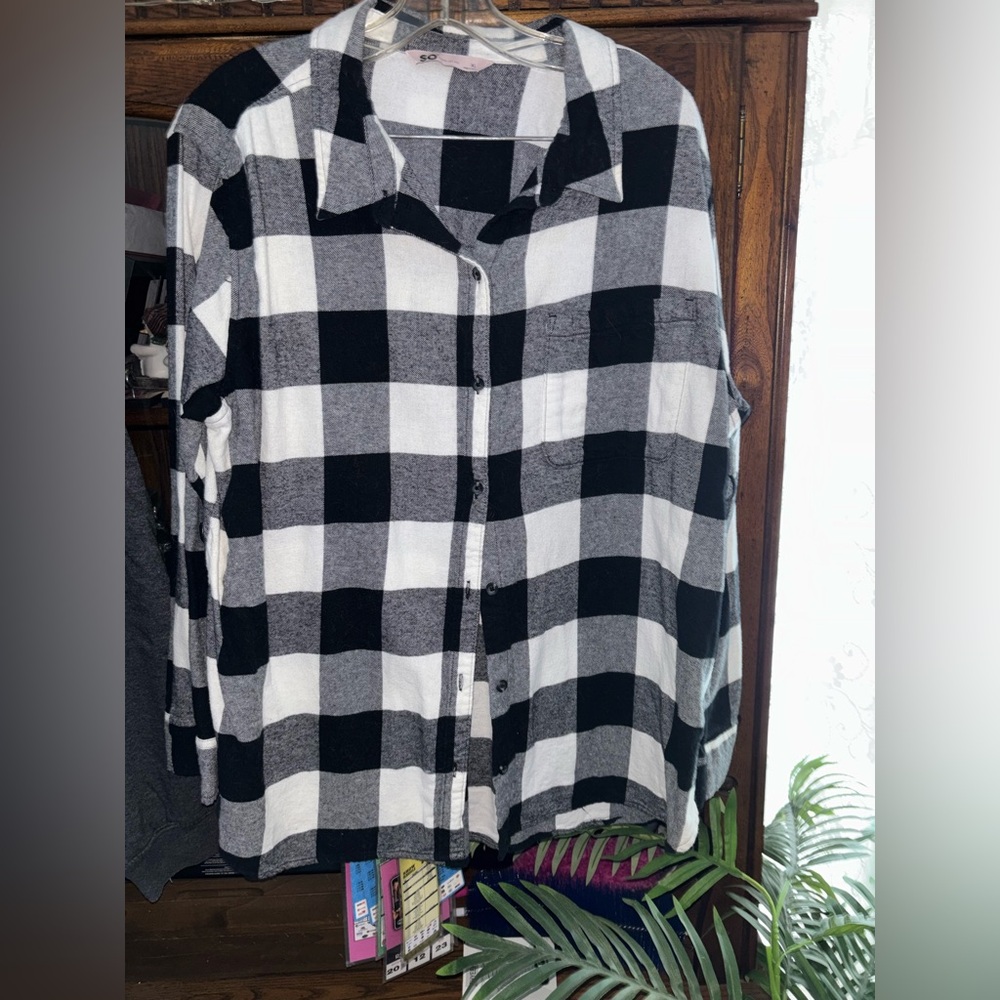 SO Monochrome Plaid Shirt